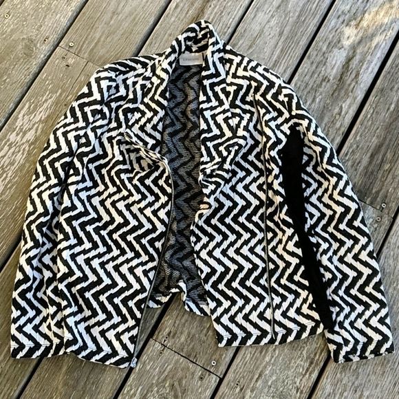 Chico's Jackets & Blazers - Chico's black white chevron zip lightweight jacket